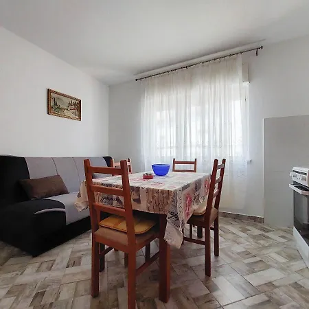 Viktor Apartment Crikvenica